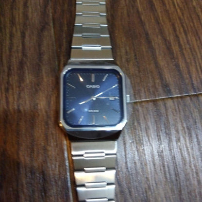 CASIO A100WE-1A Analog Men's Watch — Japanese