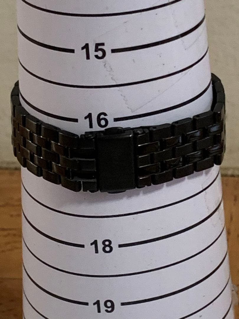 NIXON Arrow A1090 Quartz Men's Watch — Japanese