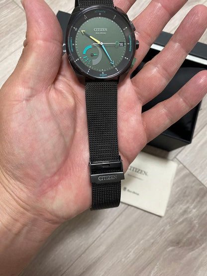 Citizen モデル名：スマートウォッチ エコドライブ リィイバー Solar Men's Watch — Japanese