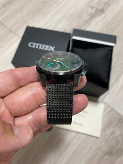 Citizen モデル名：スマートウォッチ エコドライブ リィイバー Solar Men's Watch — Japanese