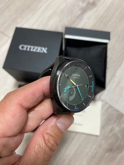 Citizen モデル名：スマートウォッチ エコドライブ リィイバー Solar Men's Watch — Japanese