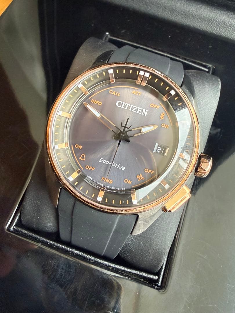 Citizen Caliber V157-0BX0 Solar Men's Watch — Japanese