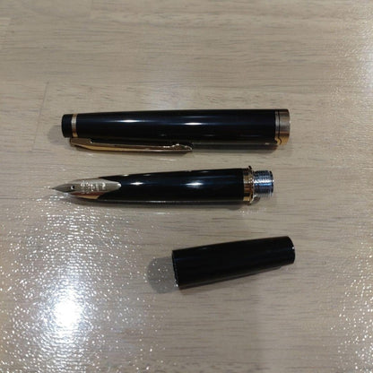 Pilot Fountain Pen Elite 95S in black with 14K extra fine (EF) nib and sleek design