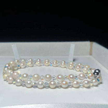 Crystal Akoya pearl necklace featuring 5.5 to 6.0 mm pearls on a 46.5 cm chain M773 design