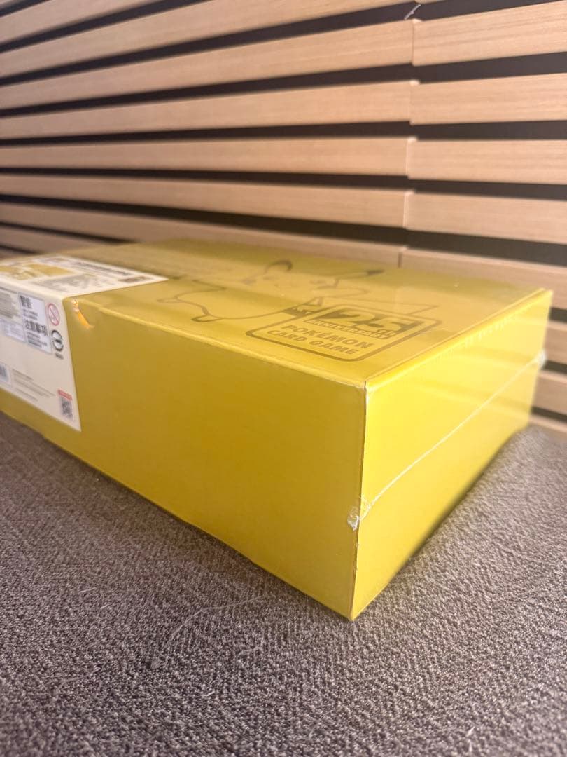 Pokemon 25th ANNIVERSARY GOLDEN BOX Box — Japanese