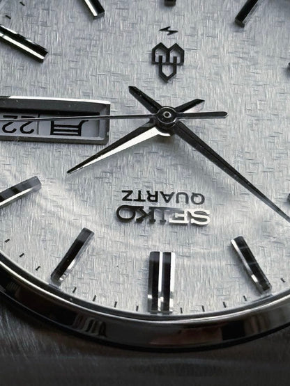 SEIKO Special Dial 1976 Quartz Men's Watch — Japanese