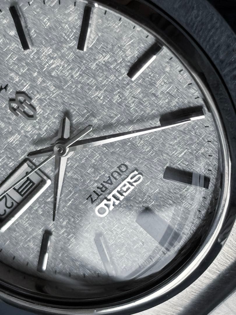 SEIKO Special Dial 1976 Quartz Men's Watch — Japanese