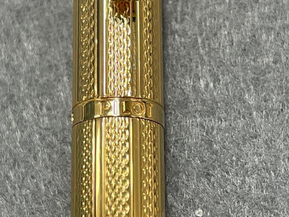 Pilot Gros Series 22KGP gold-plated twist ballpoint pen with sleek design and comfortable grip