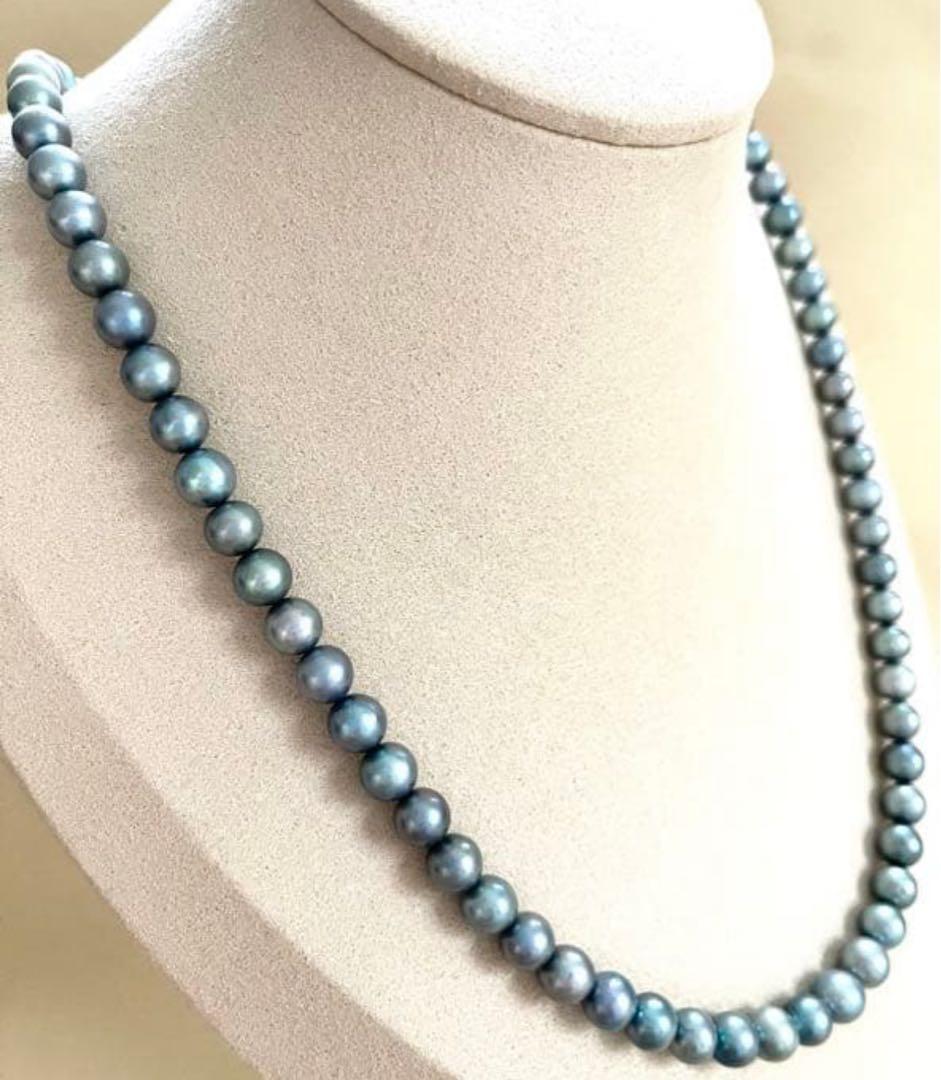 Elegant pearl necklace with 6.5 to 7mm pearls measuring 53 cm including clasp