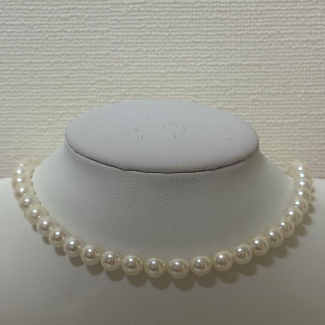 Tenyo Class Akoya pearl necklace and matching earrings with 7.5mm pearls and silver and K18 settings