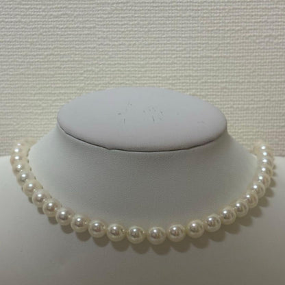 Tenyo Class Akoya pearl necklace and matching earrings with 7.5mm pearls and silver and K18 settings