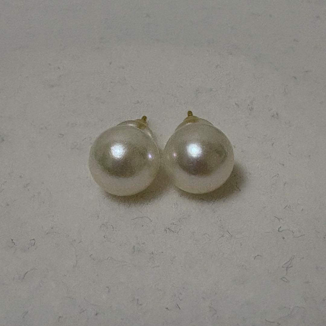 Tenyo Class Akoya pearl necklace and matching earrings with 7.5mm pearls and silver and K18 settings