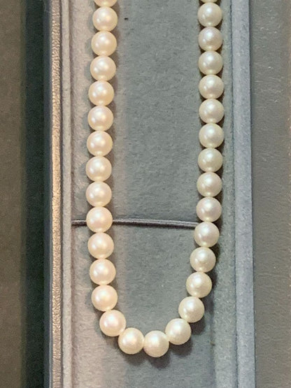 Akoya pearl necklace 43cm with 6.7mm genuine pearls displayed with gift box