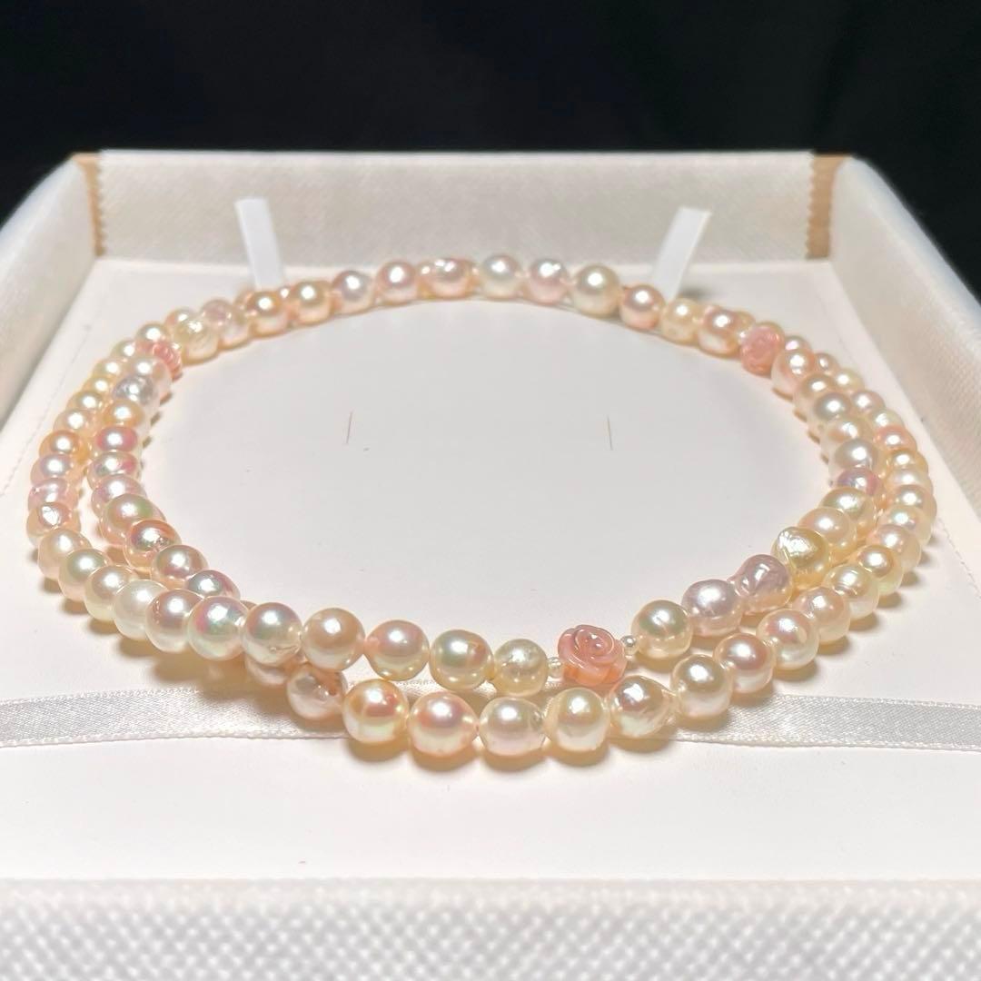Shell Rose and Akoya Pearl long necklace with 6.5-9.5mm pearls measuring approximately 80.1 cm