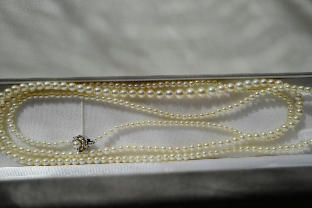 New Akoya Pearl baby ultra long necklace with ivory pearls 7.4-3.4mm on silver chain 131cm length