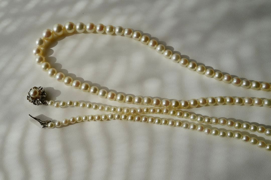 New Akoya Pearl baby ultra long necklace with ivory pearls 7.4-3.4mm on silver chain 131cm length