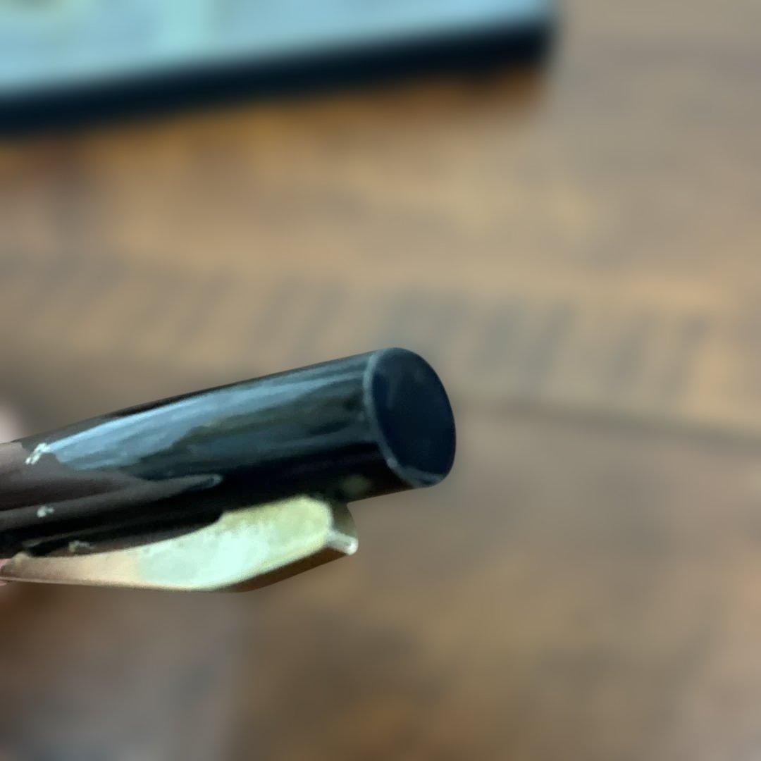 Showa Retro 3-Pen Set of gold fountain pens by PILOT with fine and extra fine tips in a sleek case