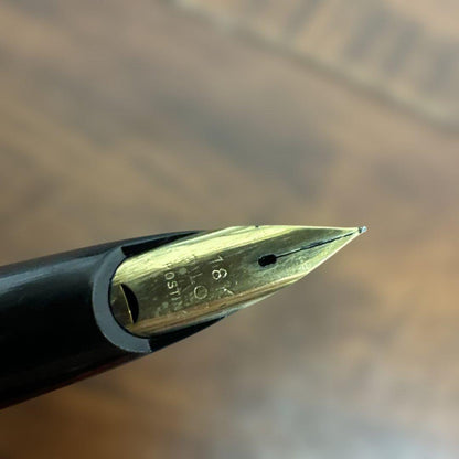 Showa Retro 3-Pen Set of gold fountain pens by PILOT with fine and extra fine tips in a sleek case