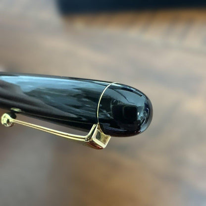 Showa Retro 3-Pen Set of gold fountain pens by PILOT with fine and extra fine tips in a sleek case