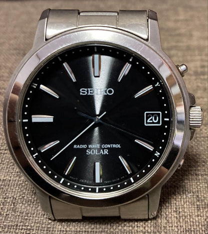 SEIKO 電波ソーラー シルバー針} Solar Men's Watch — Japanese