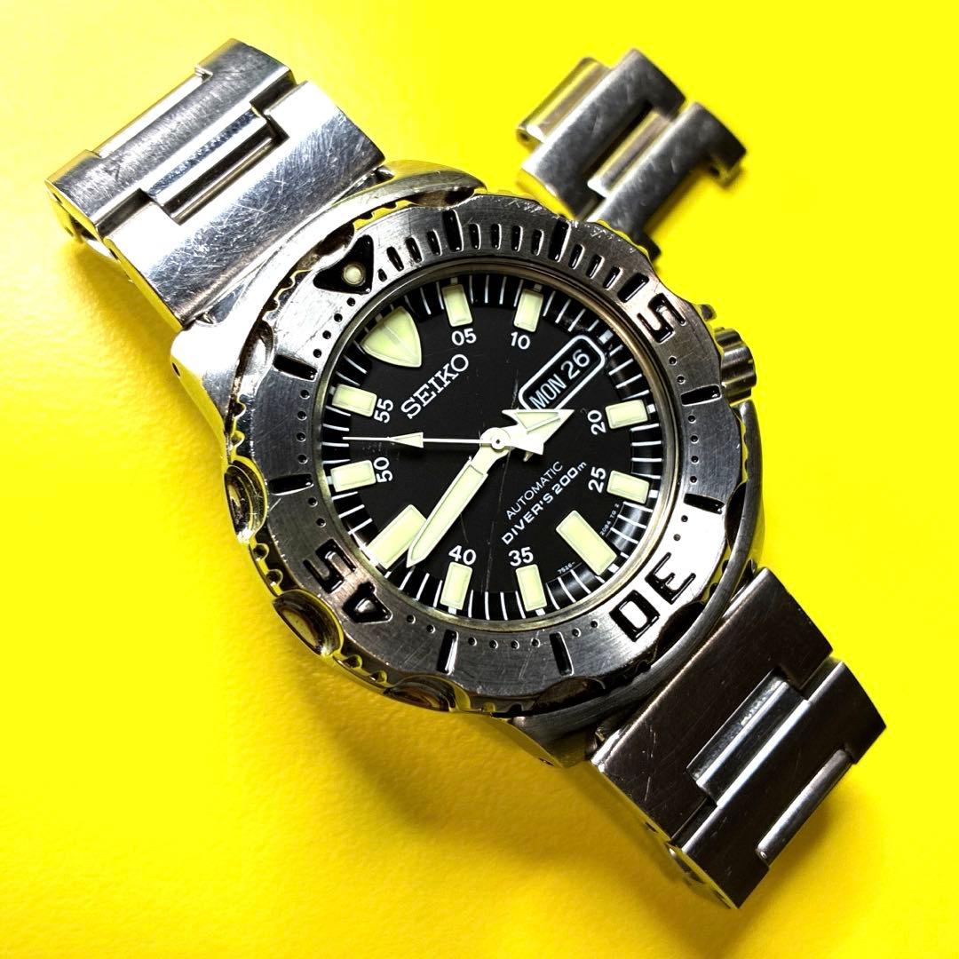 SEIKO Diver's 6205 Automatic Men's Watch — Japanese
