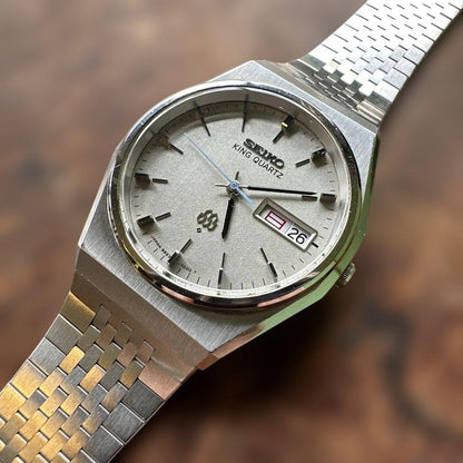 SEIKO 9923-7000 Quartz Men's Watch — Japanese