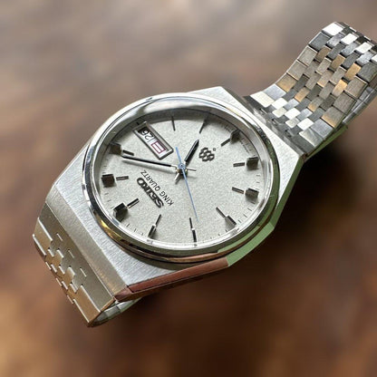 SEIKO 9923-7000 Quartz Men's Watch — Japanese
