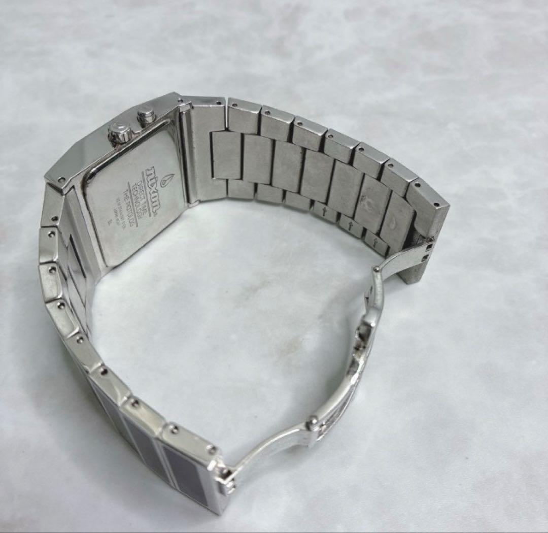 NIXON The RotoLog Quartz Men's Watch — Japanese
