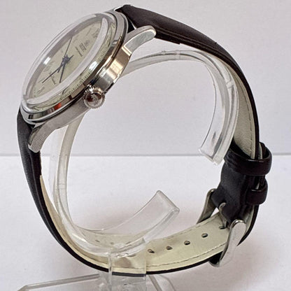 ORIENT VS21-UAA0 Quartz Men's Watch — Japanese