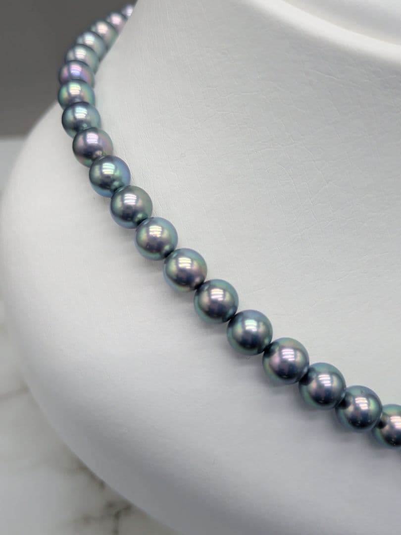 Akoya genuine black pearl necklace and matching earrings set with 7.5 to 8 mm peacock pearls and silver clasps