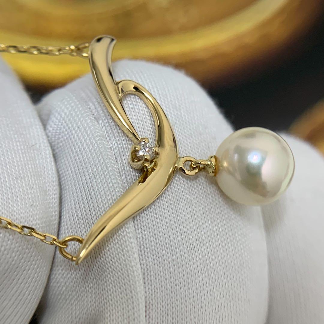 Mikimoto K18 yellow gold Akoya pearl necklace with 7.4mm pearl and diamond pendant on 42cm chain