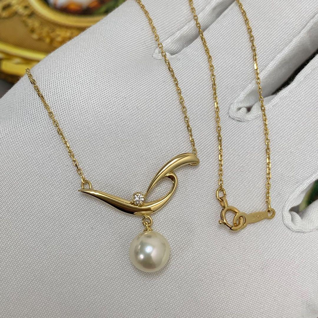 Mikimoto K18 yellow gold Akoya pearl necklace with 7.4mm pearl and diamond pendant on 42cm chain
