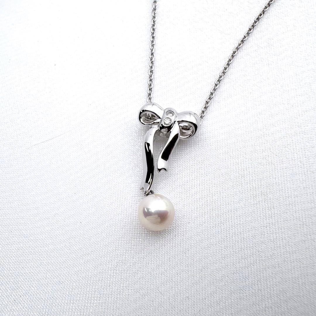TASAKI Pearl Ribbon Necklace with 6.7mm Akoya pearl, 0.02ct diamond, and 40cm silver chain