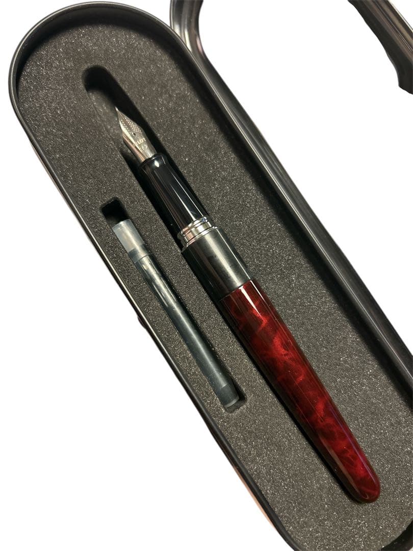 New Pilot Premium Members Limited Cocoon fountain pen in unique limited edition color