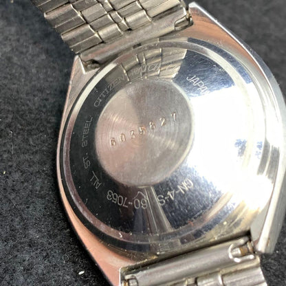 Citizen CRYSTRON LC 60-7053 Digital Men's Watch — Japanese