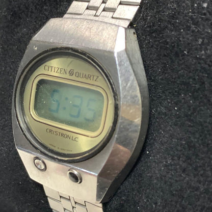 Citizen CRYSTRON LC 60-7053 Digital Men's Watch — Japanese