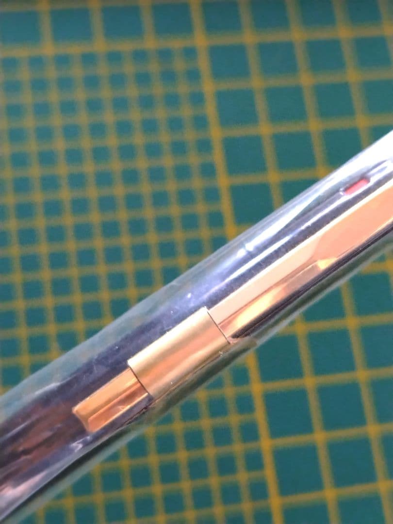 PILOT Sharo 2+1 Pendulum knock-type retro ballpoint pen in black and gold with knock mechanism