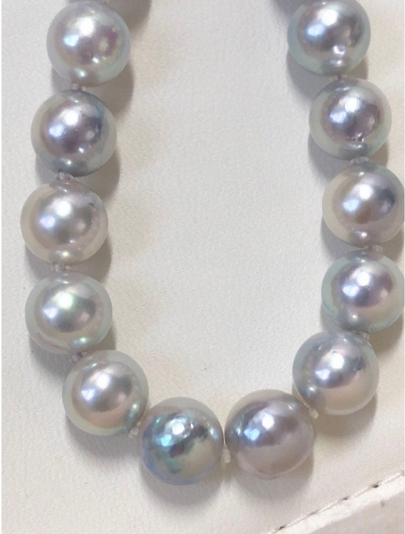 Akoya pearl necklace with light gray semiround pearls 8.5-9 mm and silver push clasp on 44 cm wire
