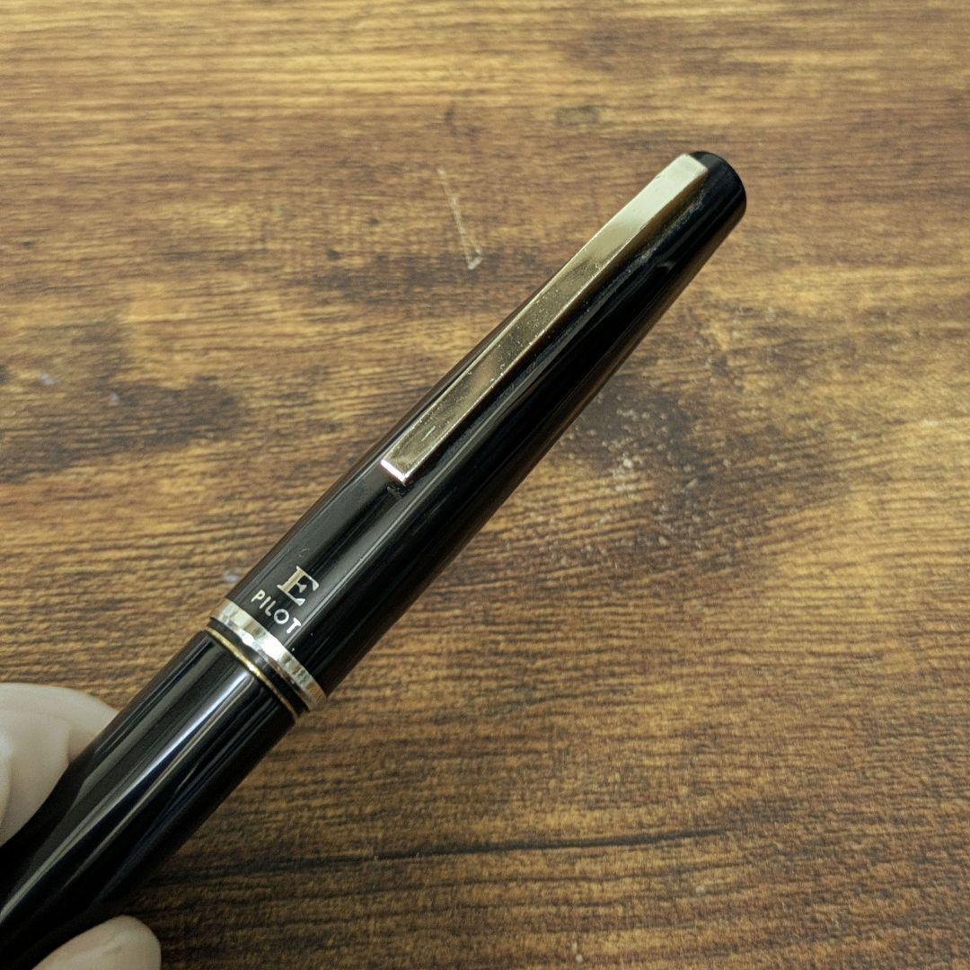 Pilot Fountain Pen E-300 with 14K fine nib and double spare cartridge type shown from side angle