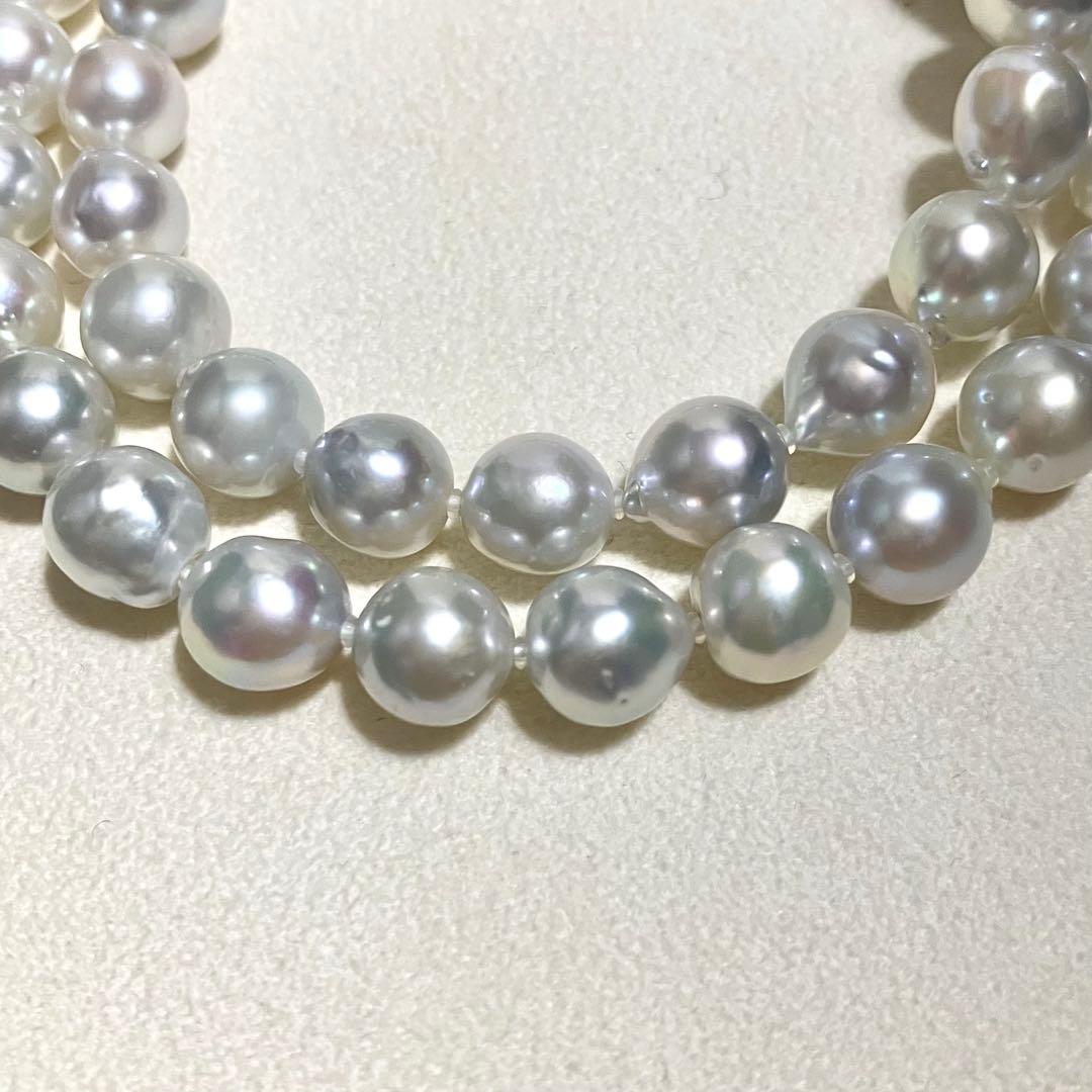 Akoya pearl necklace with blue gray round pearls sized 8.5-9.0mm on a 43 cm string
