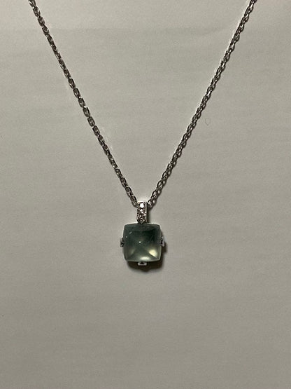 Mikimoto Prehnite Necklace in white gold K18WG with 5.33 ct prehnite gemstone on a 40 cm chain