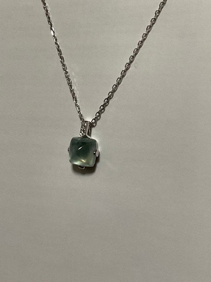 Mikimoto Prehnite Necklace in white gold K18WG with 5.33 ct prehnite gemstone on a 40 cm chain