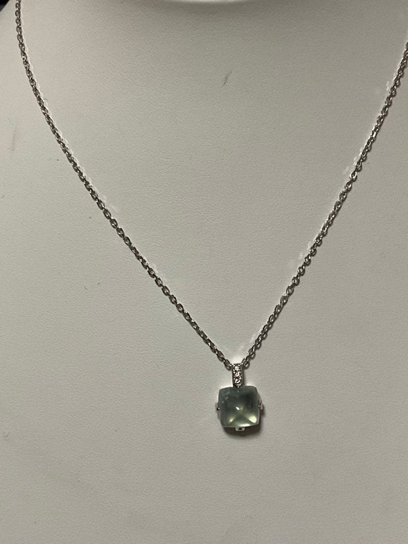 Mikimoto Prehnite Necklace in white gold K18WG with 5.33 ct prehnite gemstone on a 40 cm chain