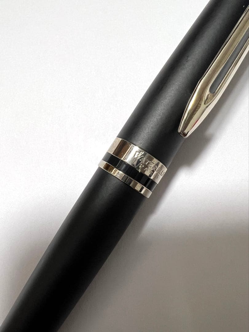 Waterman Twist ballpoint pen with box and unopened black refill, used but in excellent condition