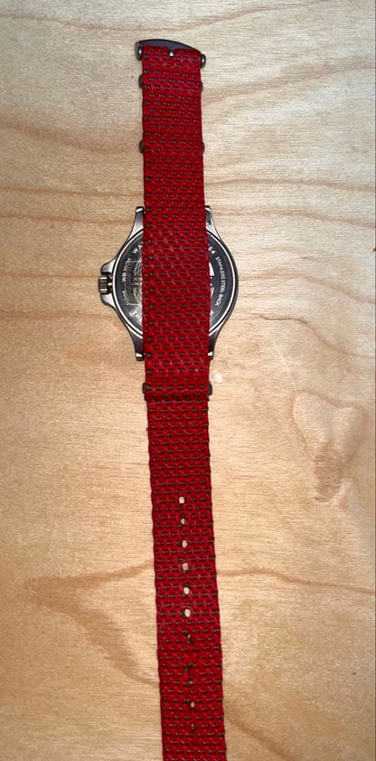 TIMEX Red Nylon Belt Quartz Men's Watch — Japanese