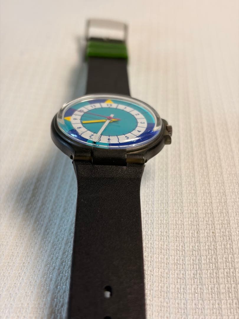 swatch SURL100 Quartz Men's — Japanese