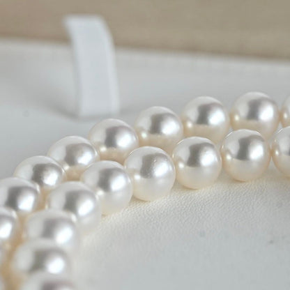 Tasaki Akoya genuine pearl necklace and earrings set in K14 silver with round pink-white pearls