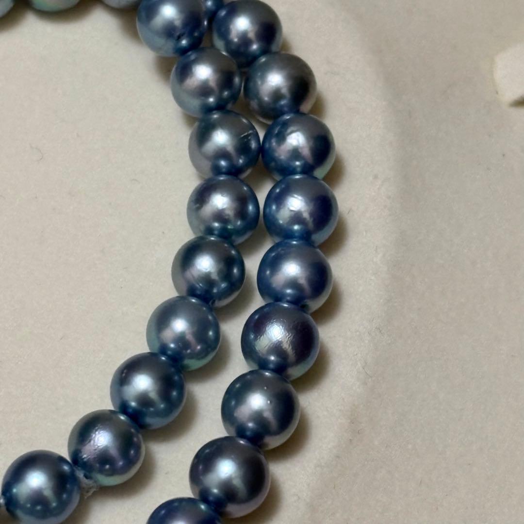 Akoya pearl necklace with 7.0-7.5 mm blue tone pearls, 43 cm length, sterling silver clasp