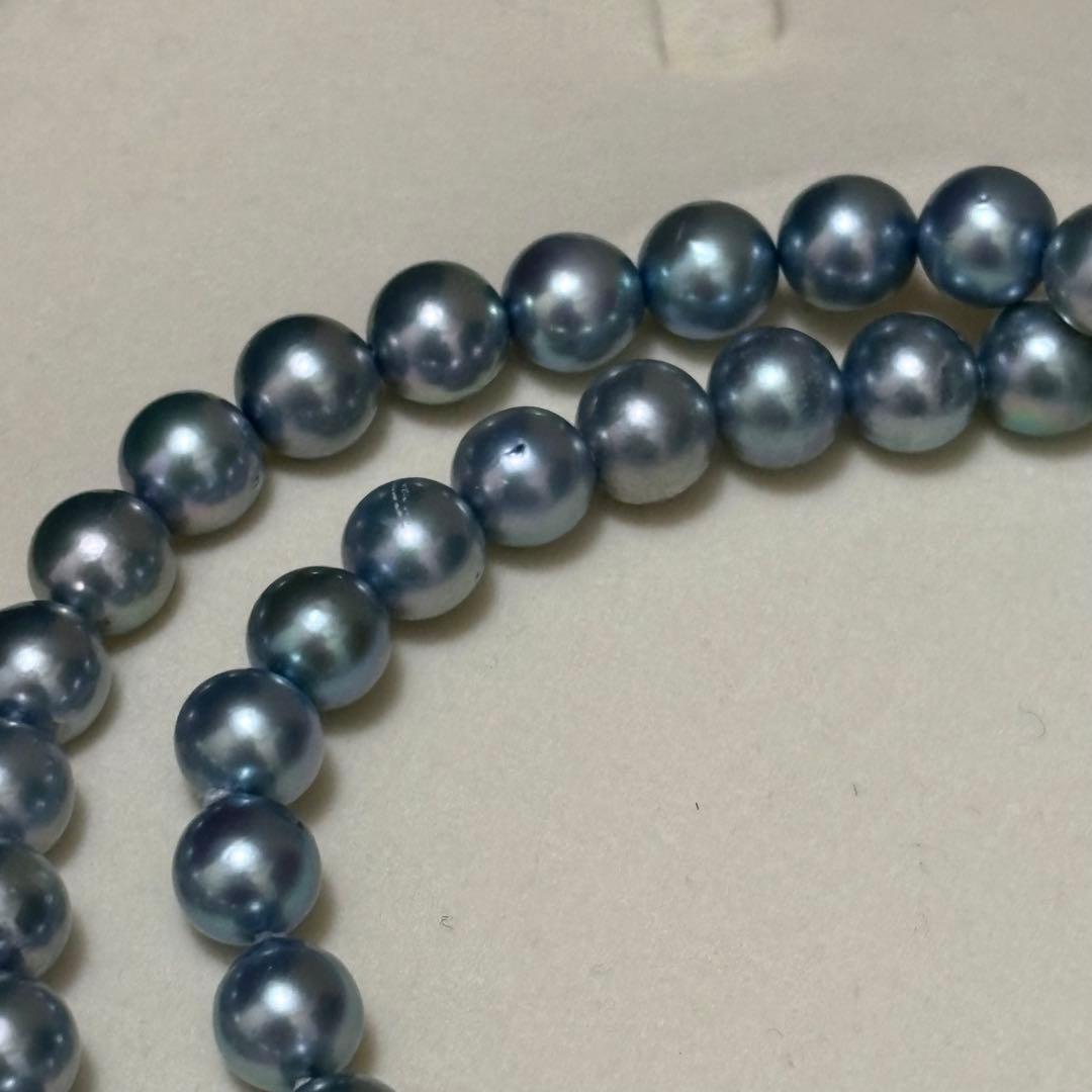 Akoya pearl necklace with 7.0-7.5 mm blue tone pearls, 43 cm length, sterling silver clasp