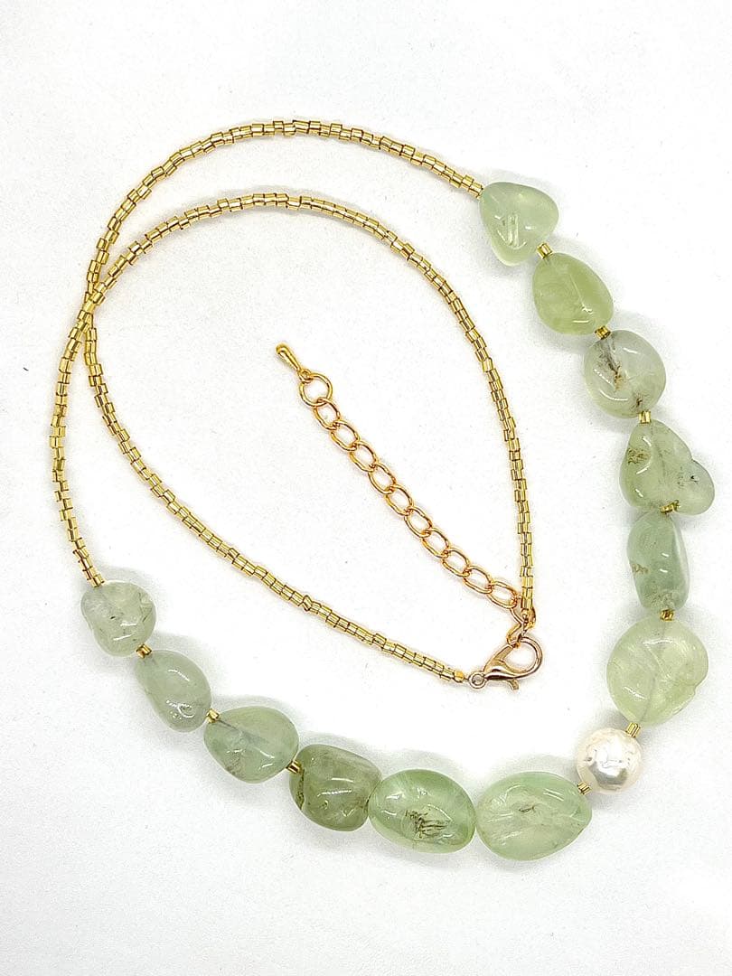Akoya pearl 10mm necklace with prehnite stones and adjustable 50cm K18 gold leaf chain